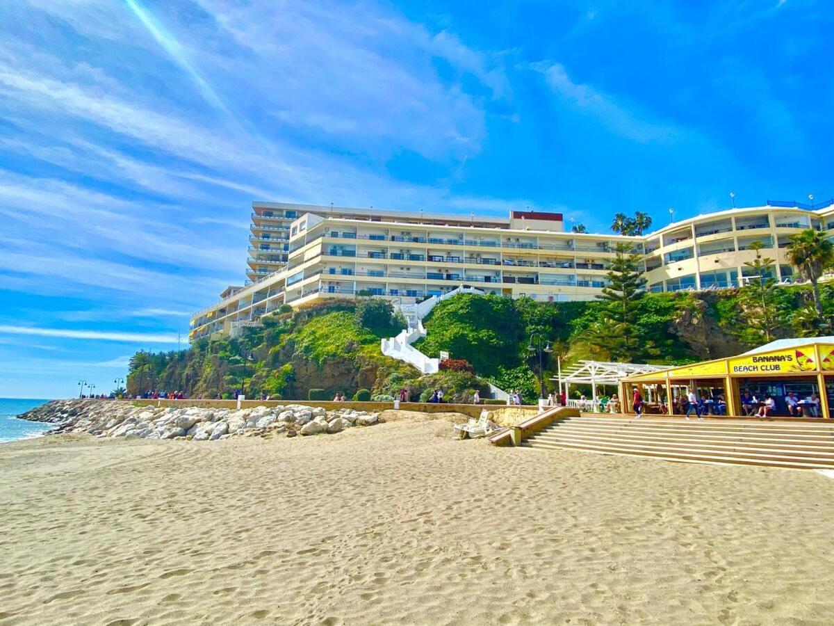 New Fabulous Beachfront トレモリノス エクステリア 写真